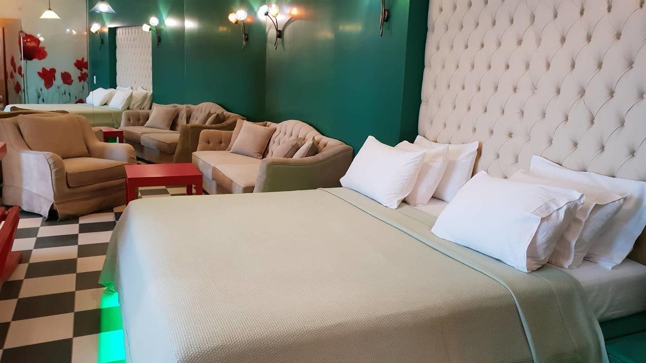 Irida Boutique Parga